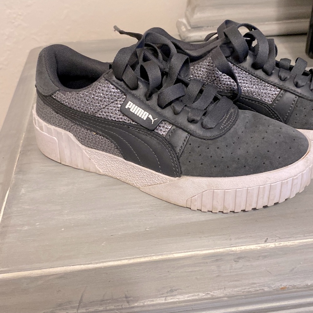Puma Cali platform slate grey with sequin accents in size 6